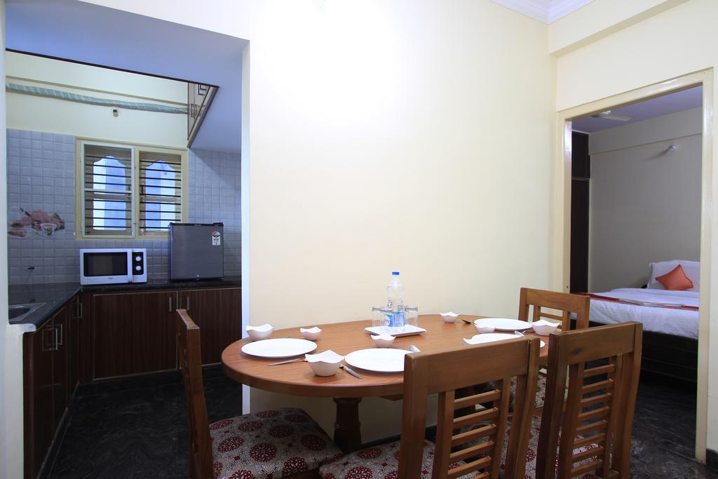 Bed and Breakfast Sr Comfort Yelahanka Экстерьер фото